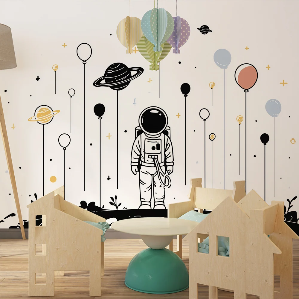 Dětská tapeta | Astronaut barevné planety ve vesmíru