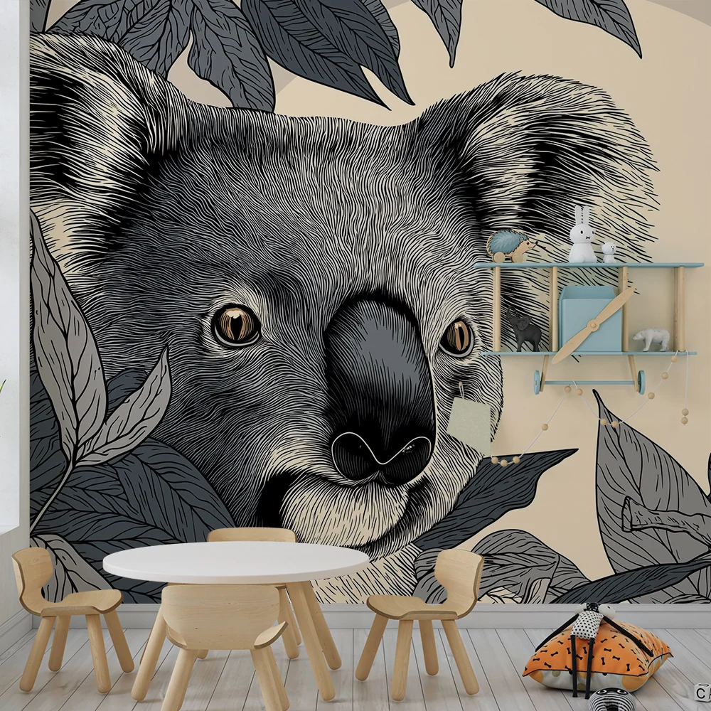 Dětská tapeta | Zvědavý koala mezi tropickými listy