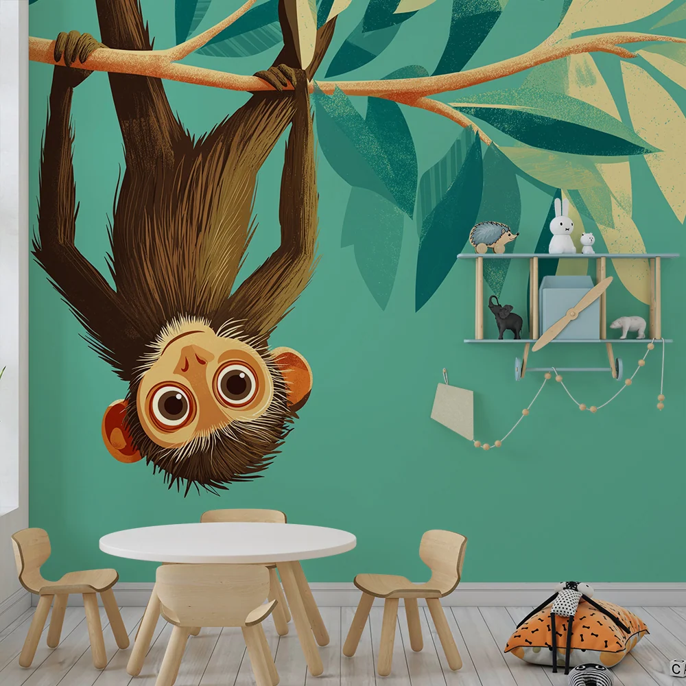 Kids room wallpaper | Šibalství opice visící na větvi s tropickým listím