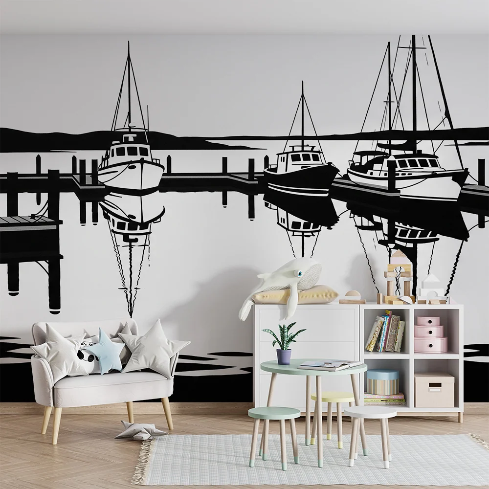 Kinderzimmer Tapete | Boote im Hafen mit Schwarz-Weiß-Reflexionen