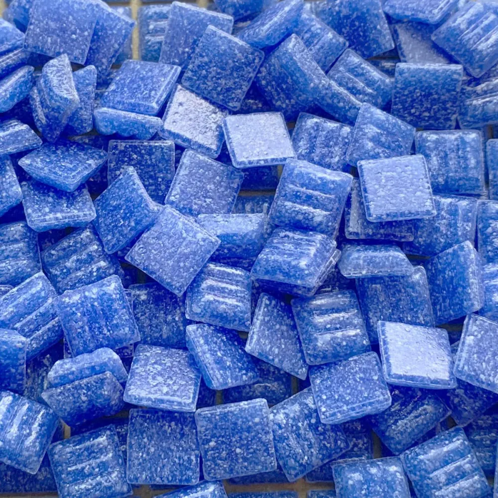 Skleněná mozaika 10mm nebesky modrá
