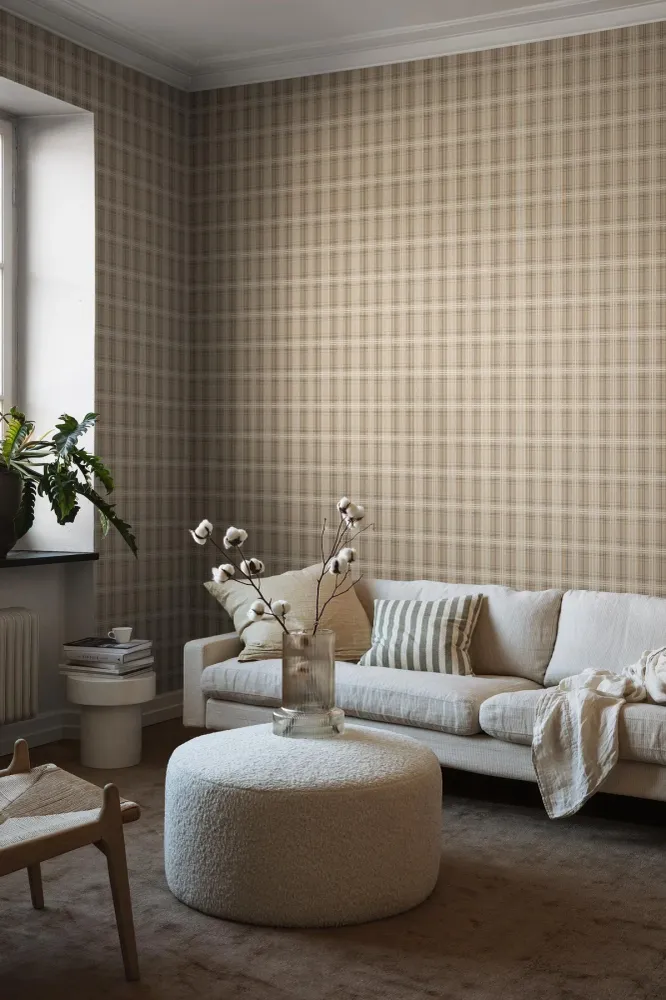 Tapeta s geometrickým vzorem ve skotské kostce TAILOR’S TWEED hnědá s béžovou