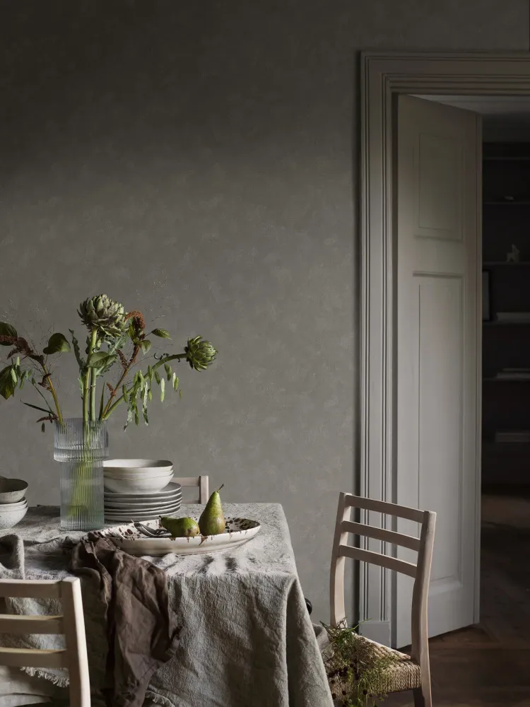 Tapeta imitující sádru PAINTER’S WALL tlumená zelená