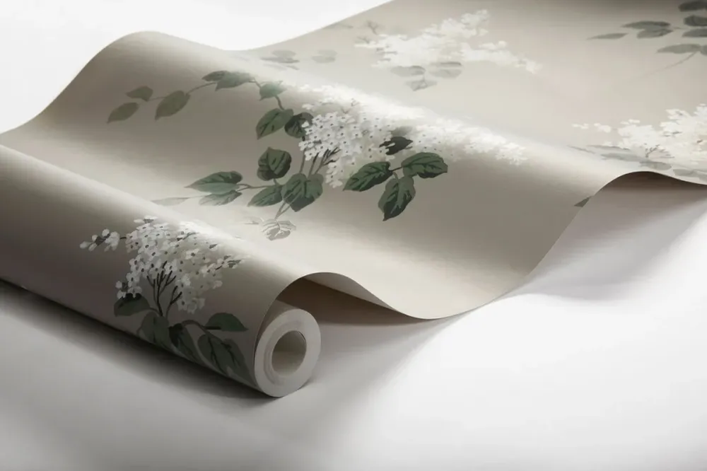 Tapeta s rostlinným vzorem květin LILACS hnědá s bílou