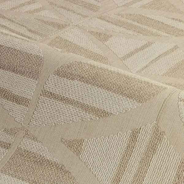 Tapeta se strukturou napodobující výšivku s geometrickým vzorem FILANDRA béžová
