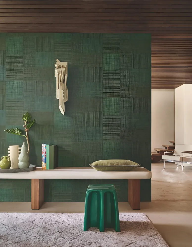 Tapeta strukturovaná geometrická patchwork napodobující tkaninu MESTIZO - VERT ÊT lesní zelená