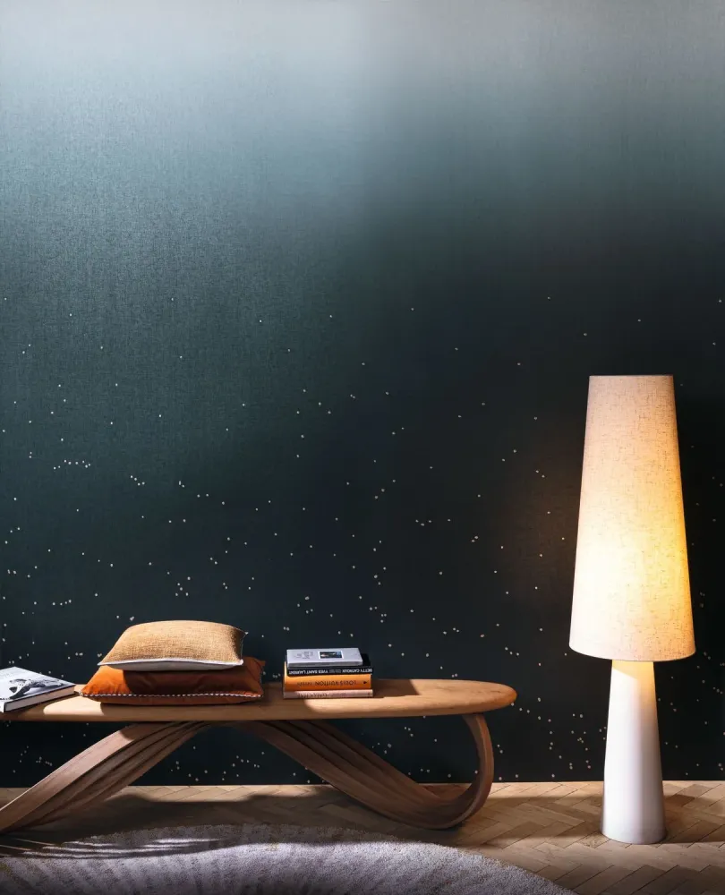 Textilní mural s gradientem motivem nebe ASTRAL SOLAIRE granátový s bronzem