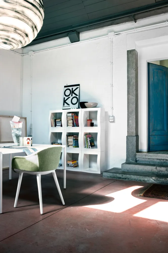Židle CYBORG LADY ochra s bílým podstavcem