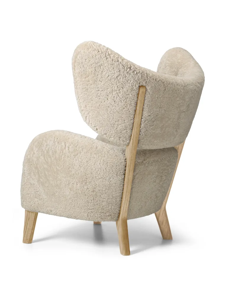 Křeslo MY OWN CHAIR ovčí kůže s dubovým podstavcem