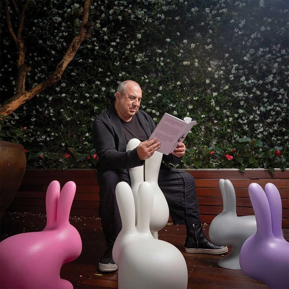 Křeslo RABBIT holubí šedá