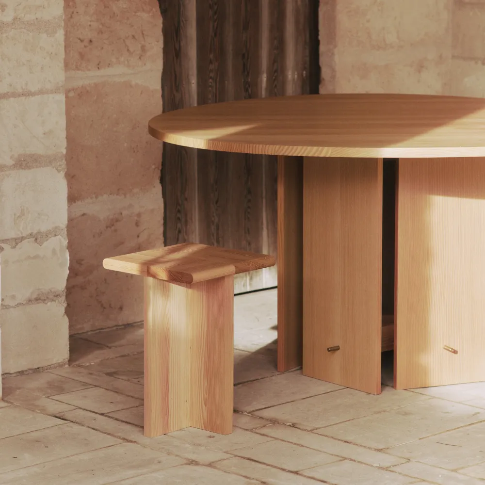 Stolička Sala, Douglas Fir