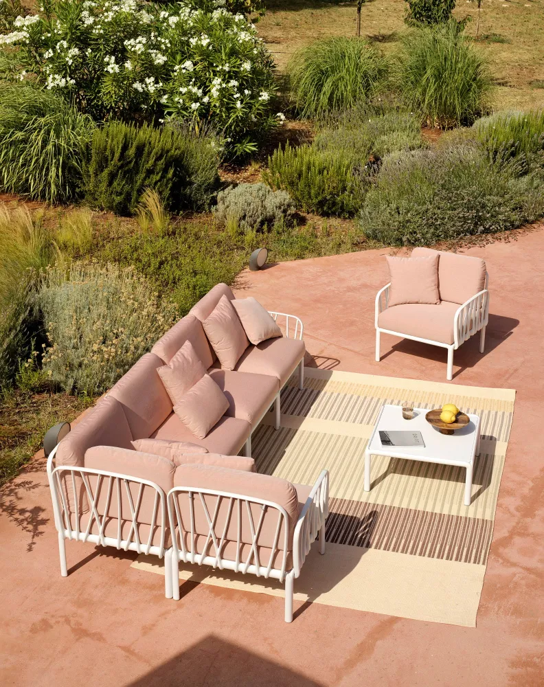 Modulární venkovní rohová sedačka KOMODO 5 šedá s antracitovým podstavcem