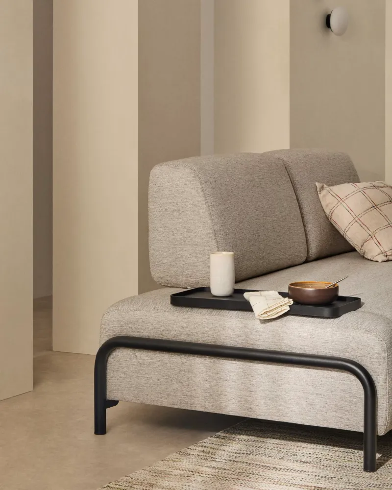 Sofa pro 2 osoby pravostranná s podnosem COMPO šedobéžová s černým podstavcem